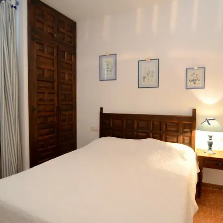 Rocamaura Ii 5-7 Apartment